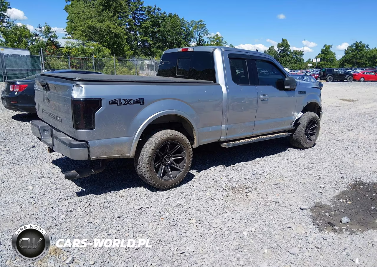 2020 Ford F-150 Xlt VIN:1FTFX1E53LFA92884 - 4