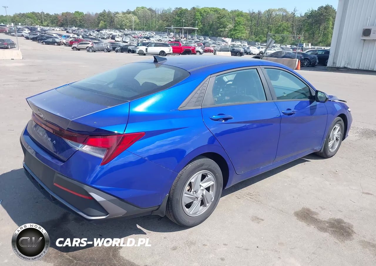 2024 Hyundai Elantra Se VIN:KMHLL4DG3RU781701 - 4