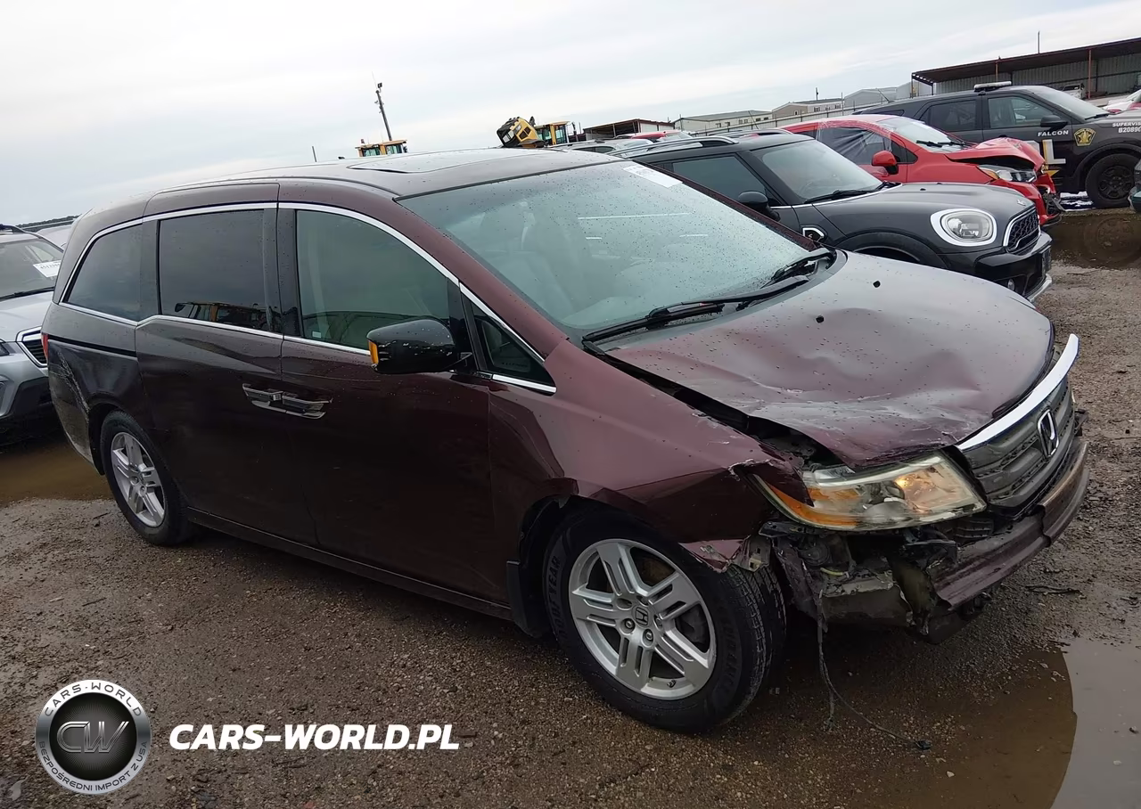 2013 Honda Odyssey Touring-Touring Elite VIN:5FNRL5H97DB022275 - 13