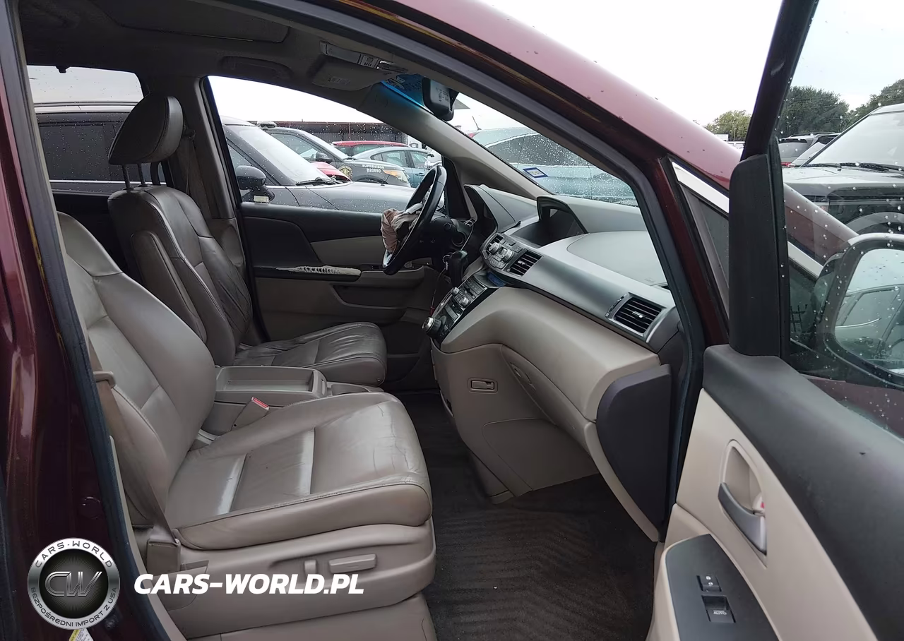 2013 Honda Odyssey Touring-Touring Elite VIN:5FNRL5H97DB022275 - 5