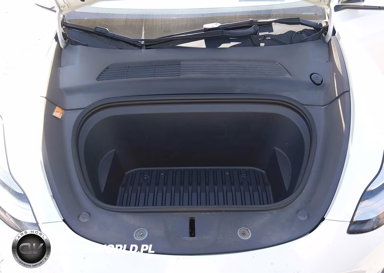 2021 Tesla Model Y Long Range Dual Motor All-Wheel Drive VIN:5YJYGDEE6MF100265 - 10