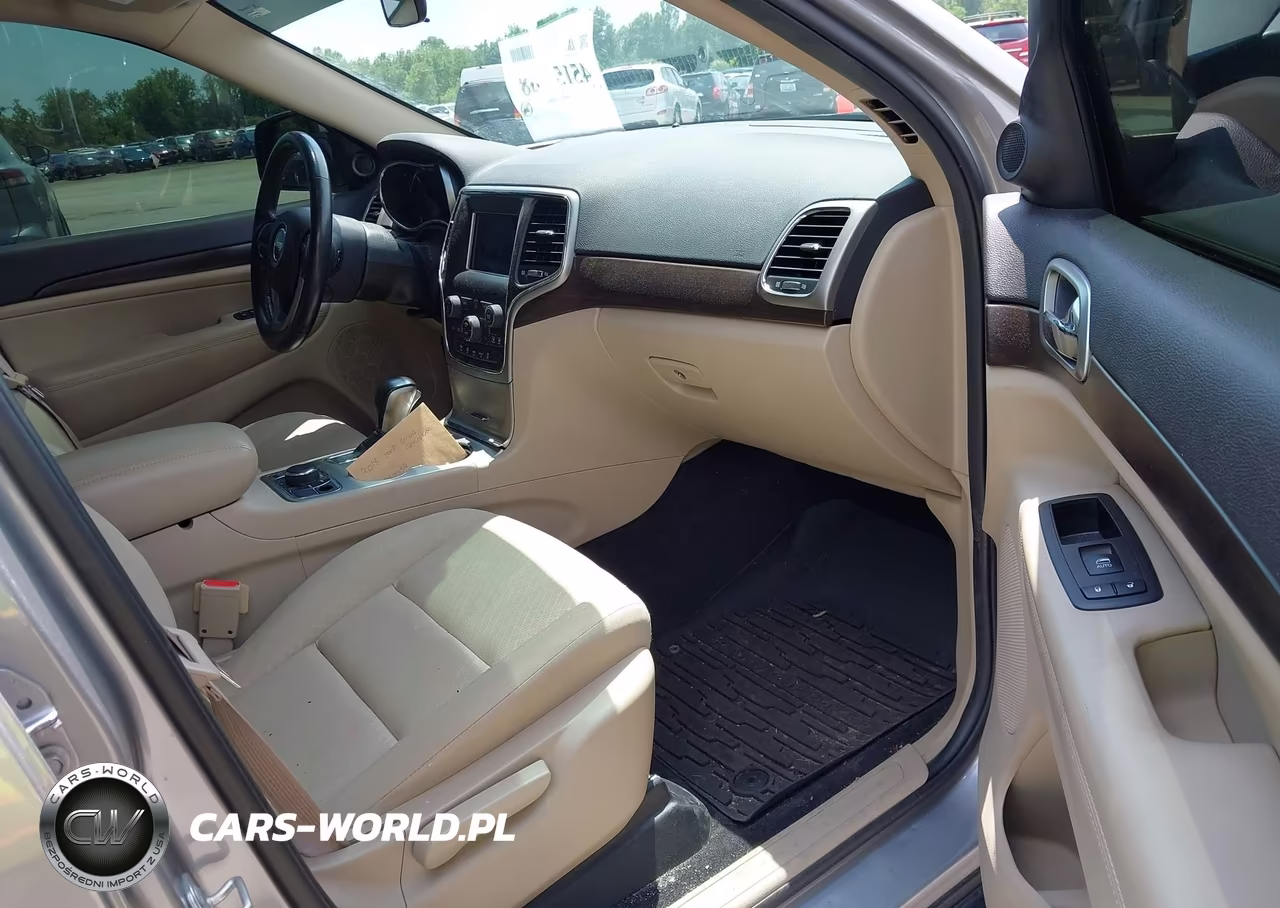 2018 Jeep Grand Cherokee Altitude 4X4-Laredo 4X4-Laredo E 4X4-Upland 4X4 VIN:1C4RJFAG1JC177465 - 5