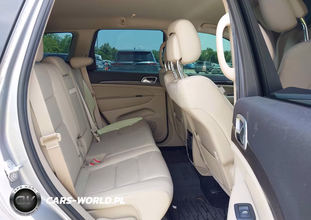 2018 Jeep Grand Cherokee Altitude 4X4-Laredo 4X4-Laredo E 4X4-Upland 4X4 VIN:1C4RJFAG1JC177465 - 8