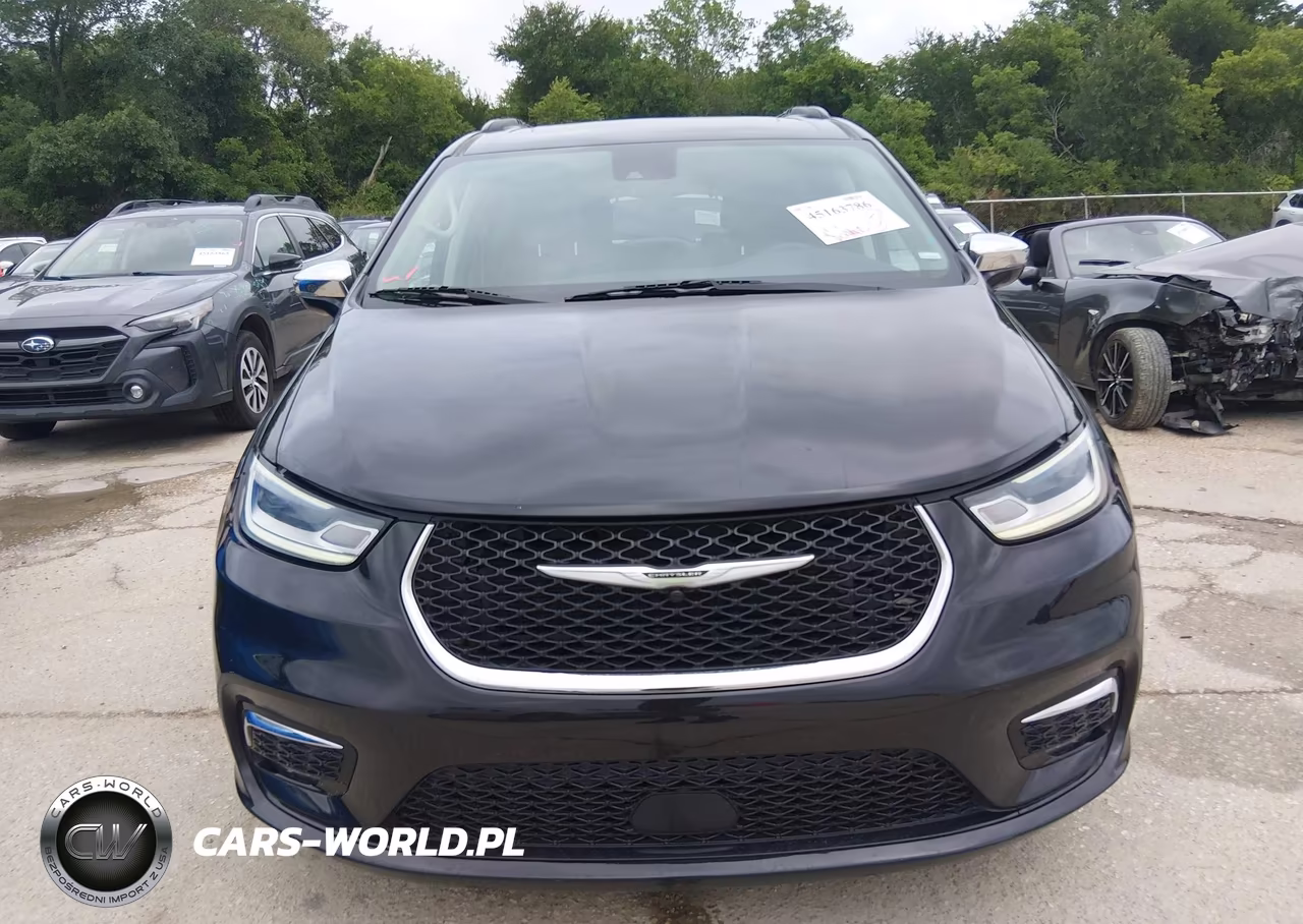 2023 Chrysler Pacifica Limited VIN:2C4RC1GG9PR596619 - 12