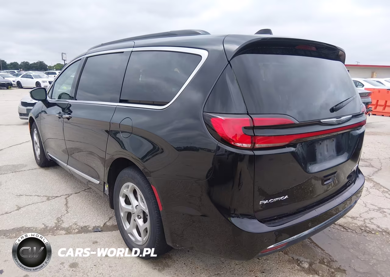 2023 Chrysler Pacifica Limited VIN:2C4RC1GG9PR596619 - 3