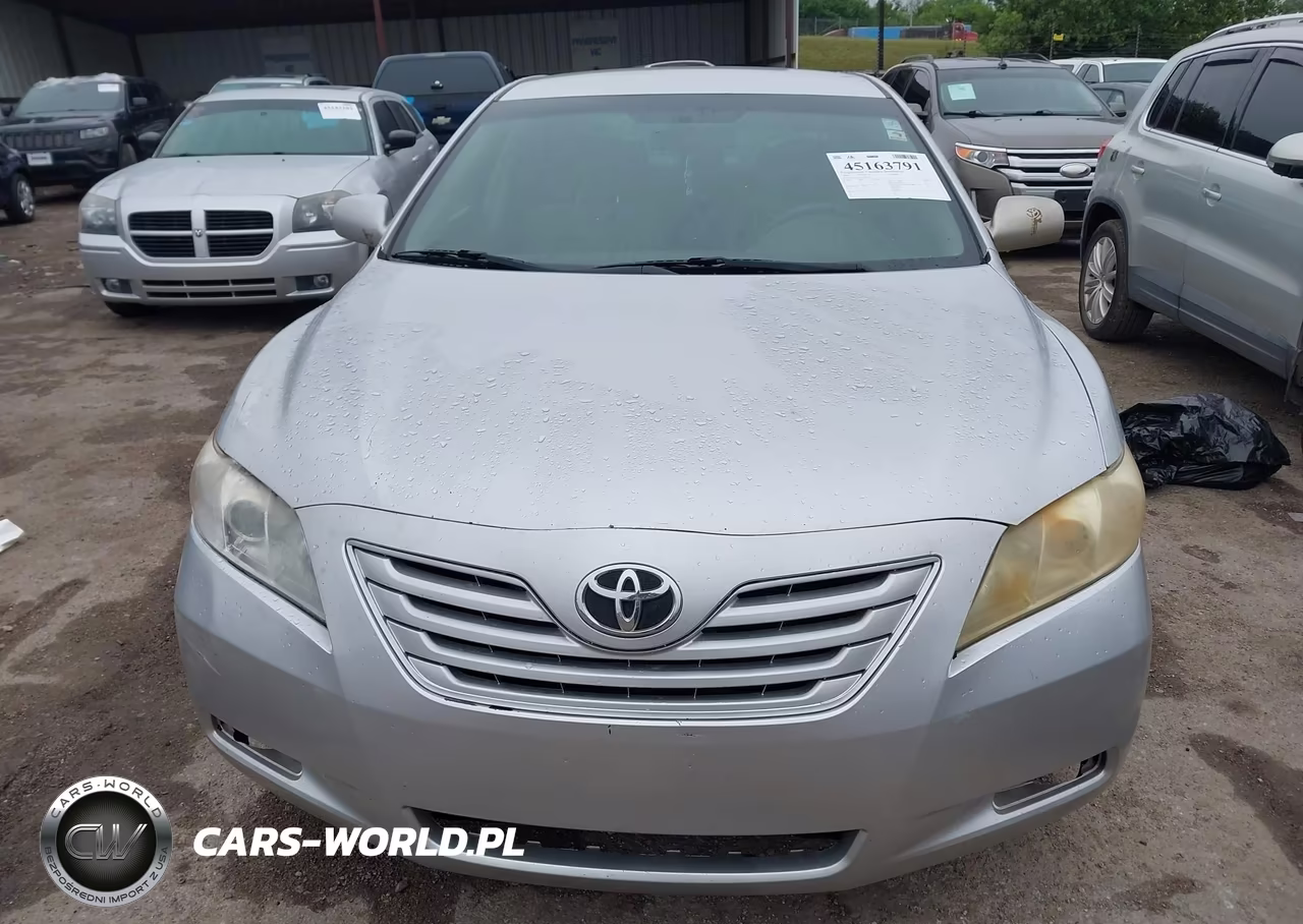 2009 Toyota Camry Le VIN:4T1BE46K79U886667 - 12