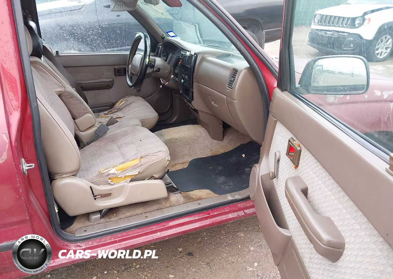 1996 Toyota Tacoma Xtracab VIN:4TAVL52N8TZ147200 - 5