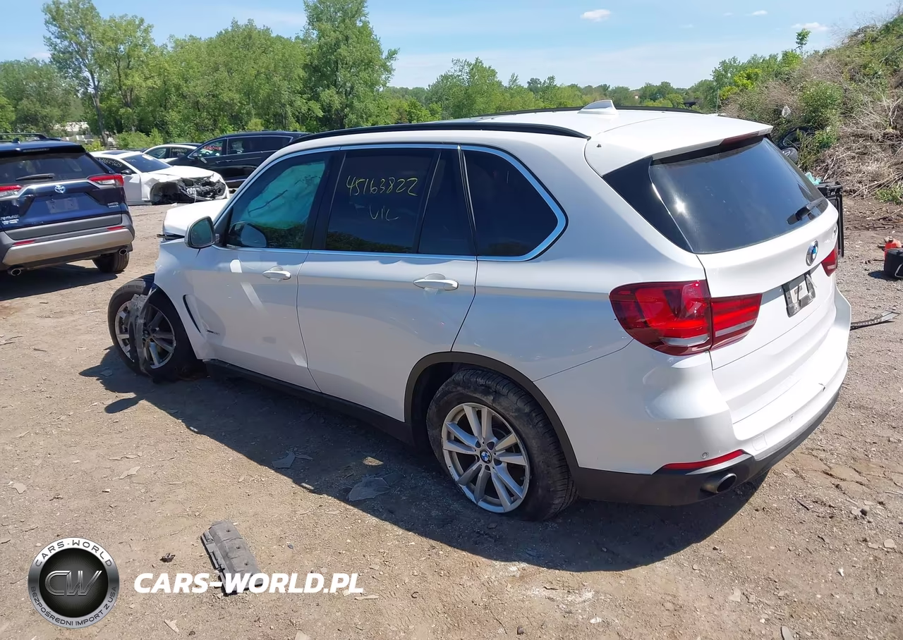 2015 BMW X5 xDrive35I VIN:5UXKR0C57F0K52633 - 3