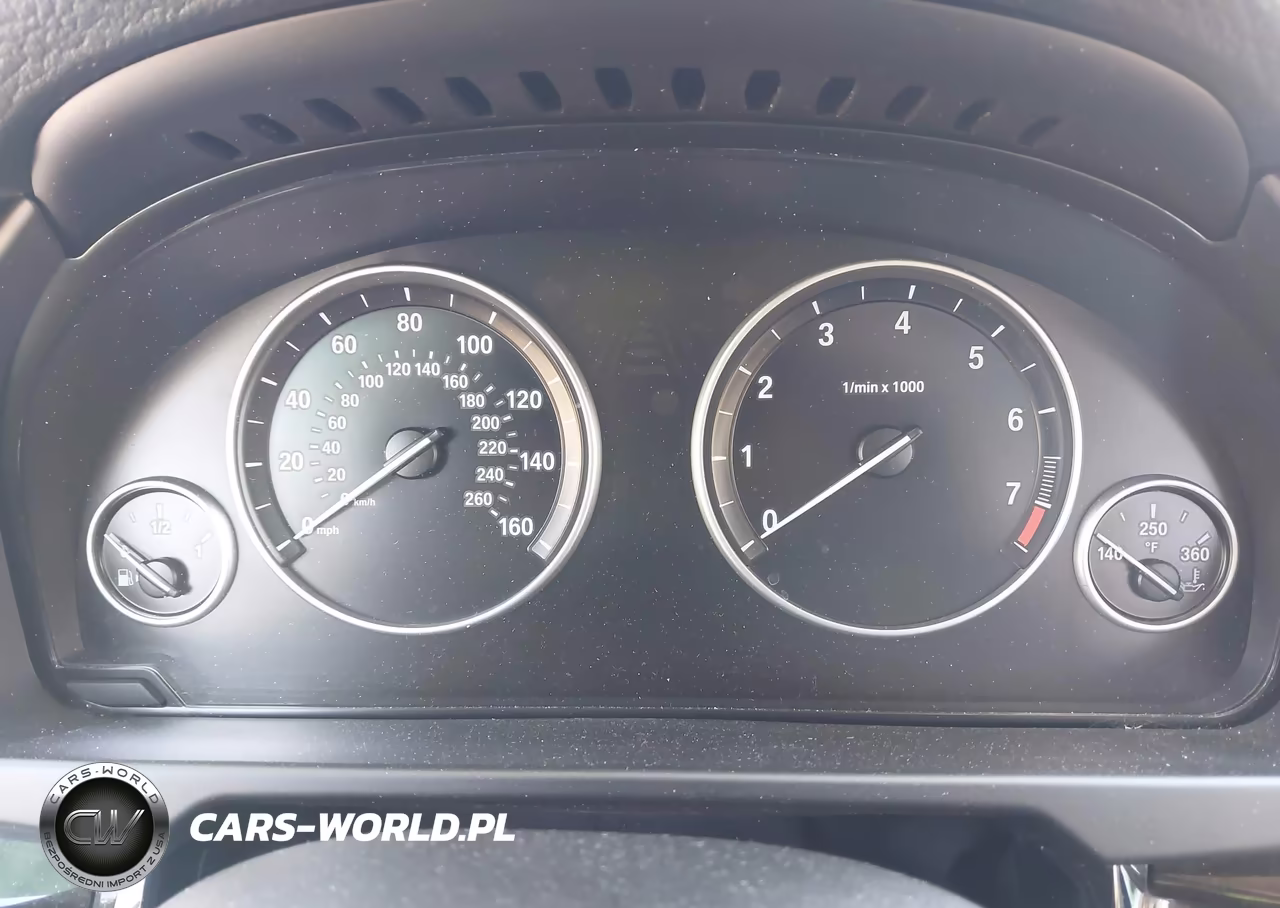 2015 BMW X5 xDrive35I VIN:5UXKR0C57F0K52633 - 7