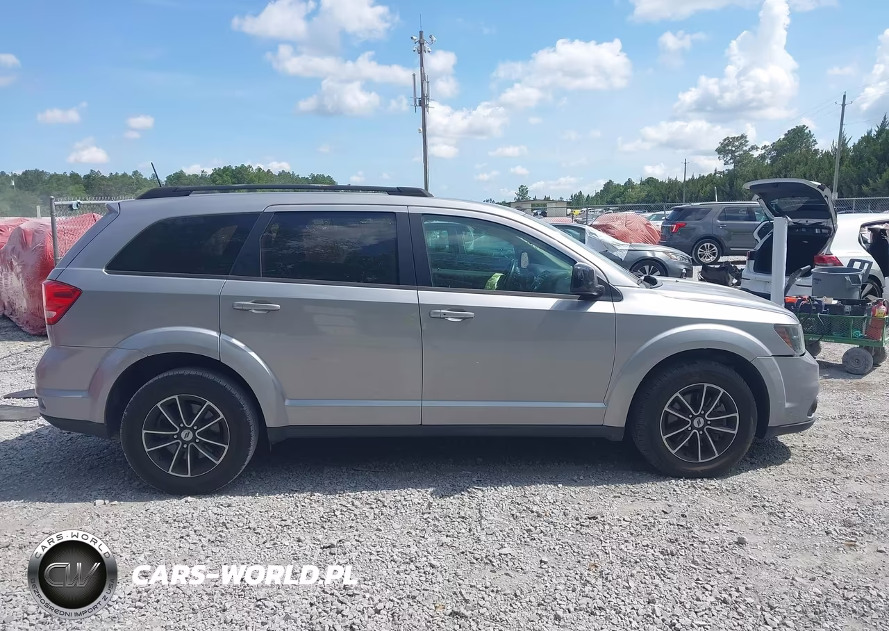 2018 Dodge Journey Sxt VIN:3C4PDCBG3JT529994 - 13