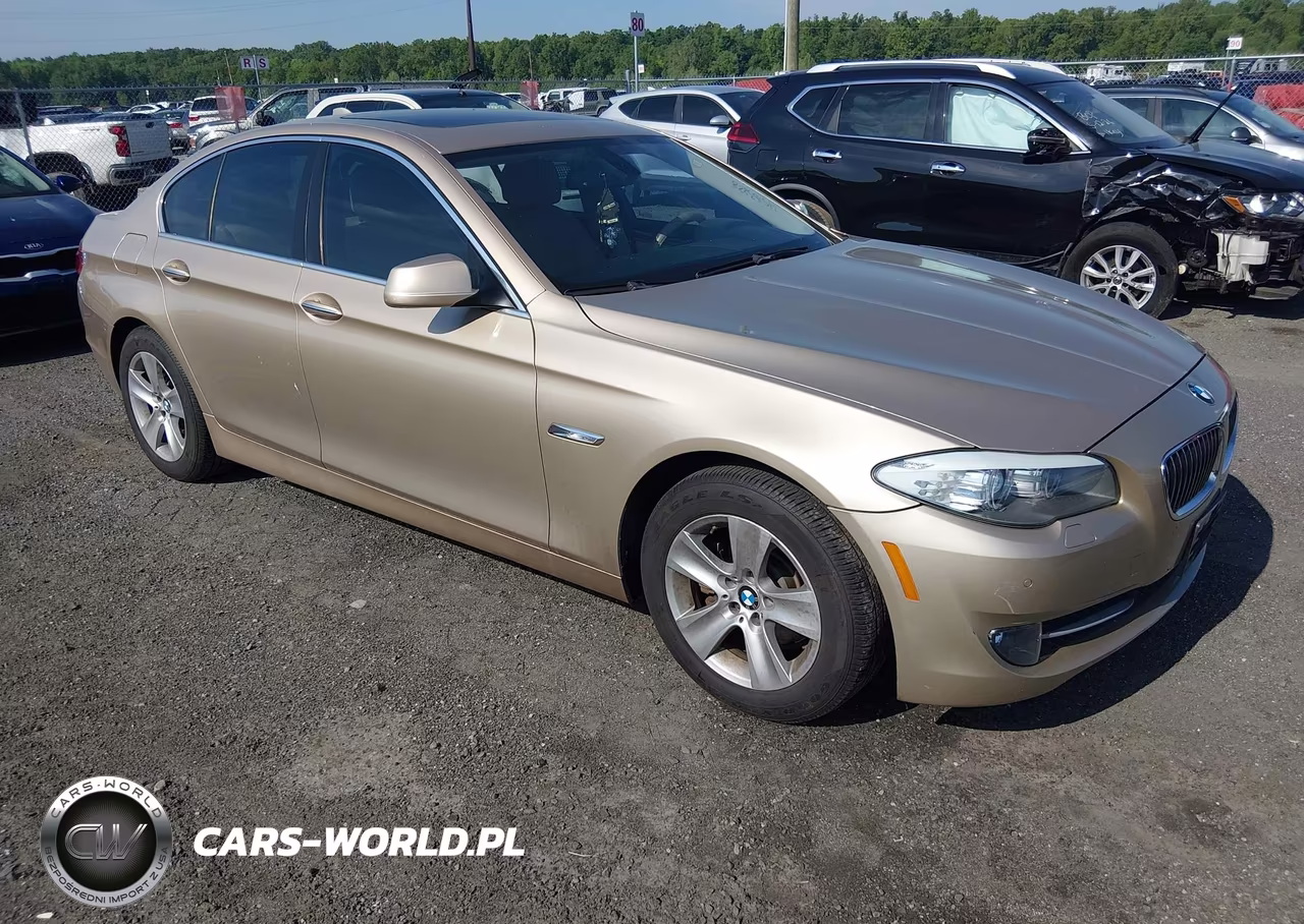 2012 BMW 528I