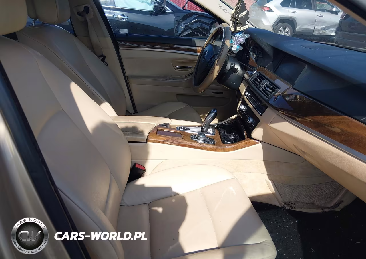 2012 BMW 528I VIN:WBAXG5C57CDX02924 - 5