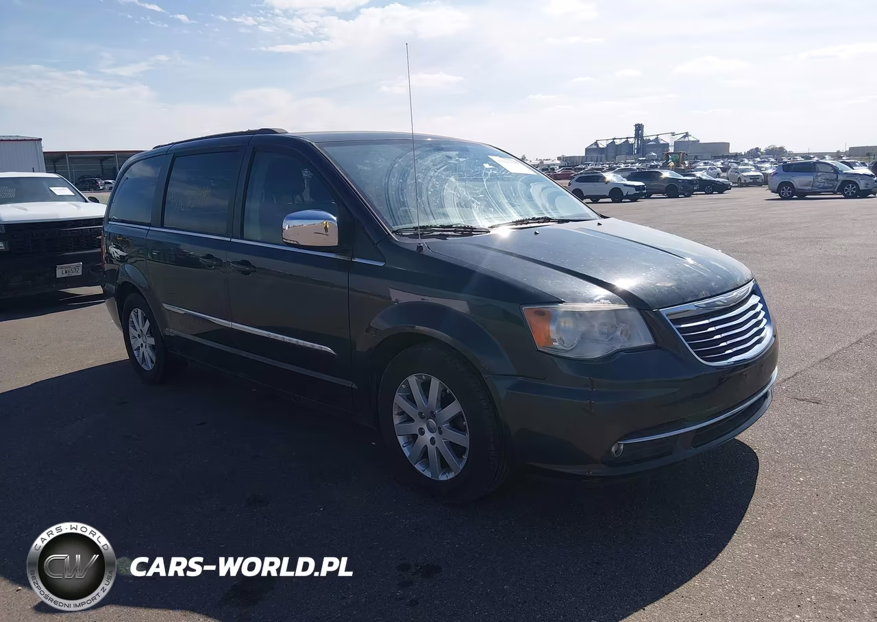 2011 Chrysler Town & Country Touring-L