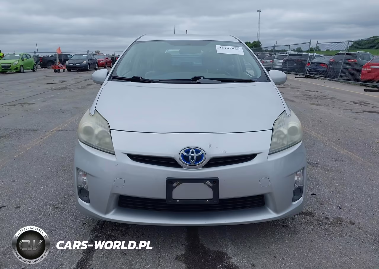 2011 Toyota Prius Three VIN:JTDKN3DU7B1425396 - 12