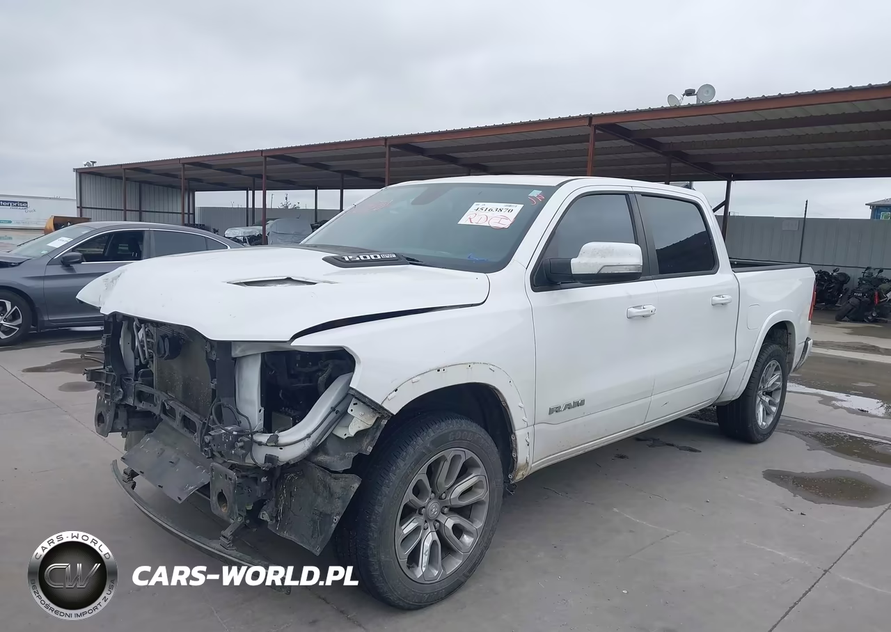 2019 Ram 1500 Laramie 4X2 5'7 Box VIN:1C6RREJT1KN768988 - 2