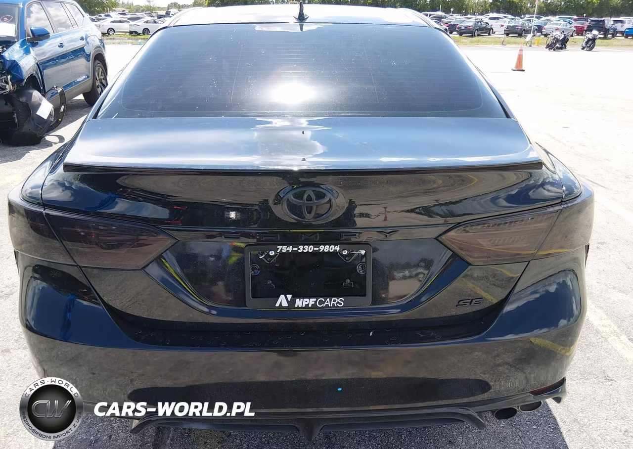 2021 Toyota Camry Se Nightshade Edition VIN:4T1G11AK8MU456811 - 16