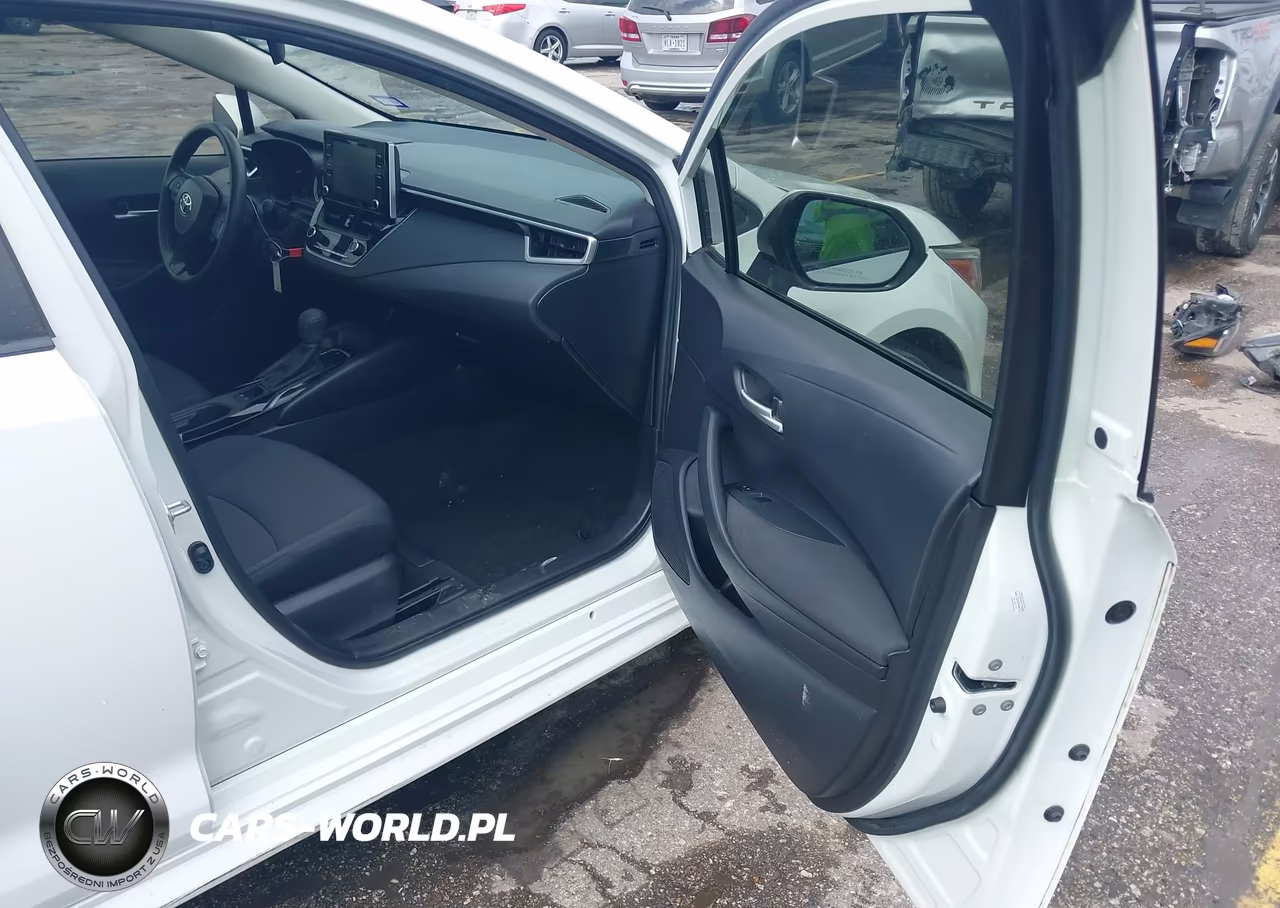 2021 Toyota Corolla Le VIN:JTDEPMAE1MJ123129 - 5