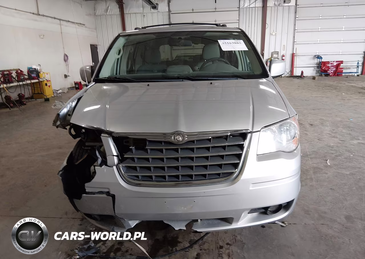 2010 Chrysler Town & Country Touring VIN:2A4RR5D15AR494595 - 12