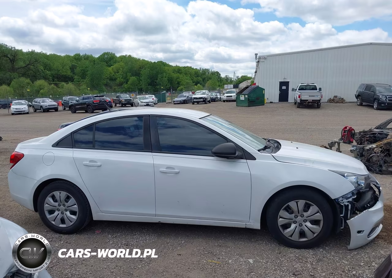 2014 Chevrolet Cruze Ls Auto VIN:1G1PA5SH4E7171482 - 12