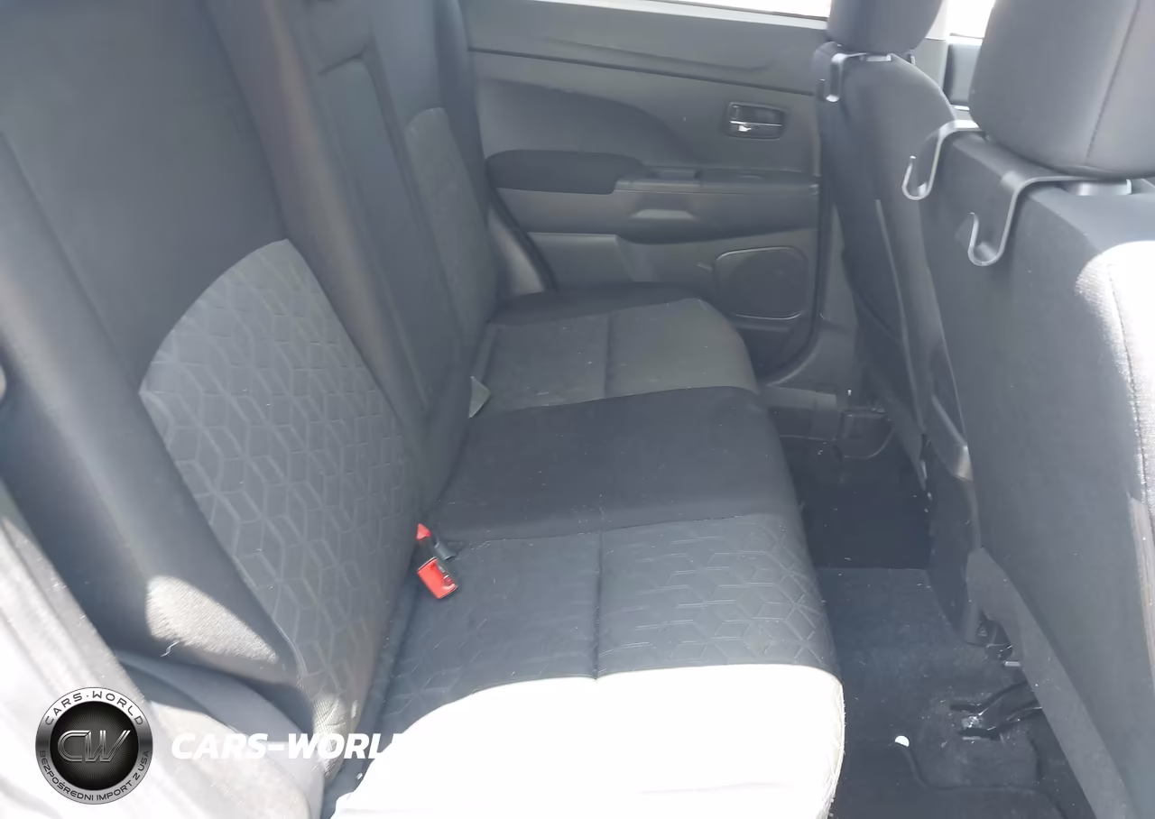 2020 Mitsubishi Outlander Sport VIN:JA4AR3AU6LU008950 - 8