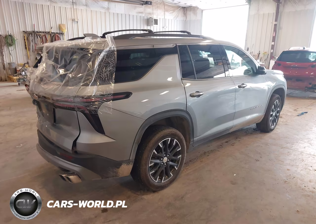 2025 Chevrolet Traverse Awd Lt VIN:1GNEVGRS4SJ168720 - 4