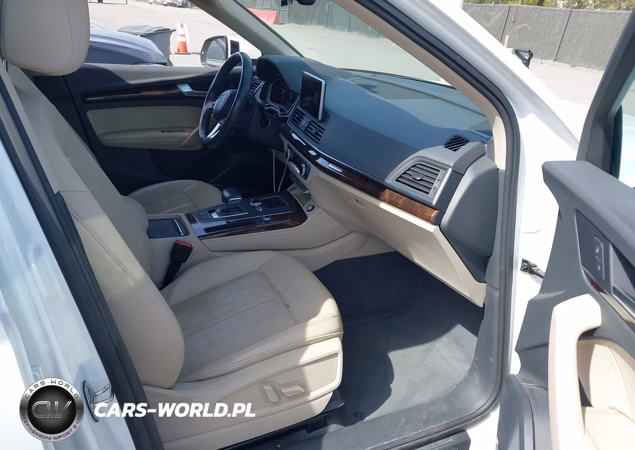 2019 Audi Q5 45 Premium VIN:WA1BNAFY6K2051341 - 5