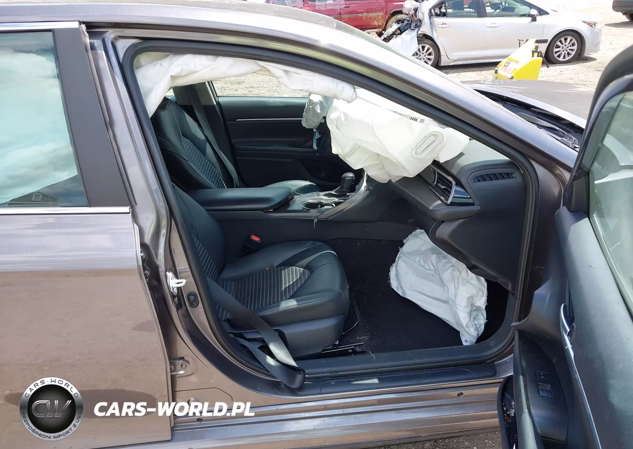 2023 Toyota Camry Se VIN:4T1G11AK8PU825090 - 5