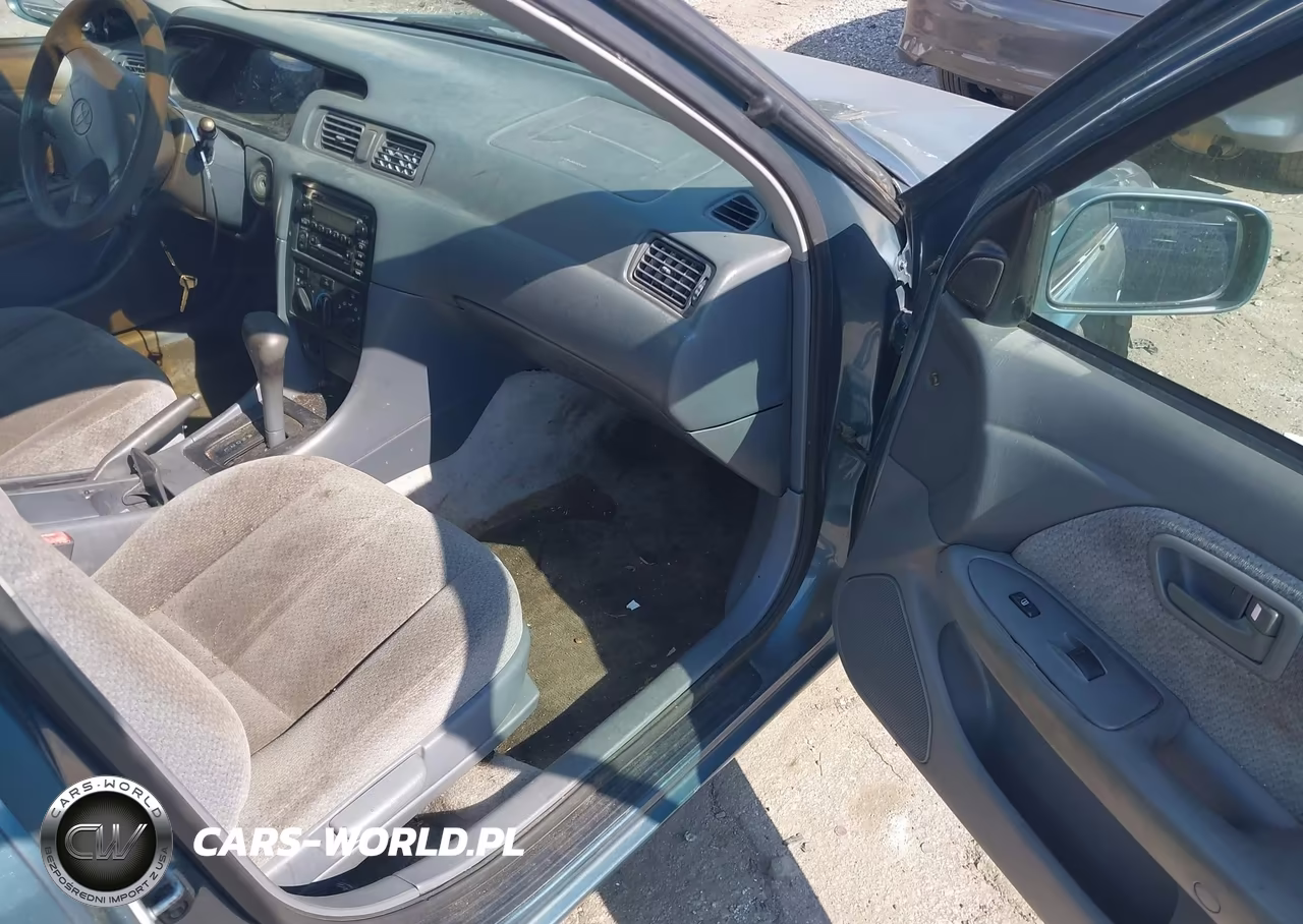 2000 Toyota Camry Le VIN:4T1BG22KXYU990198 - 5