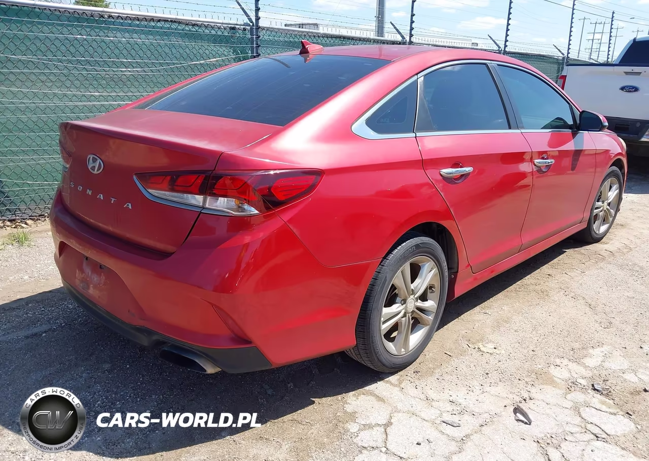 2018 Hyundai Sonata Sel VIN:5NPE34AF4JH648565 - 4