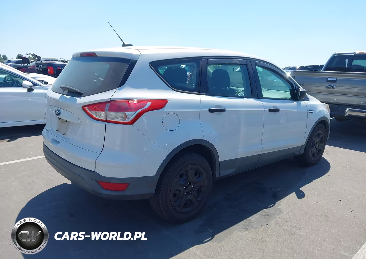 2015 Ford Escape S VIN:1FMCU0F78FUA56965 - 4