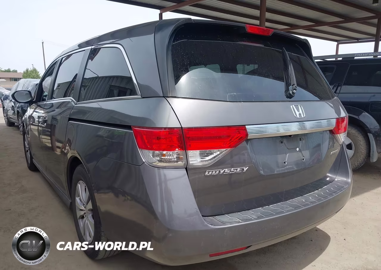 2016 Honda Odyssey Se VIN:5FNRL5H38GB031910 - 3