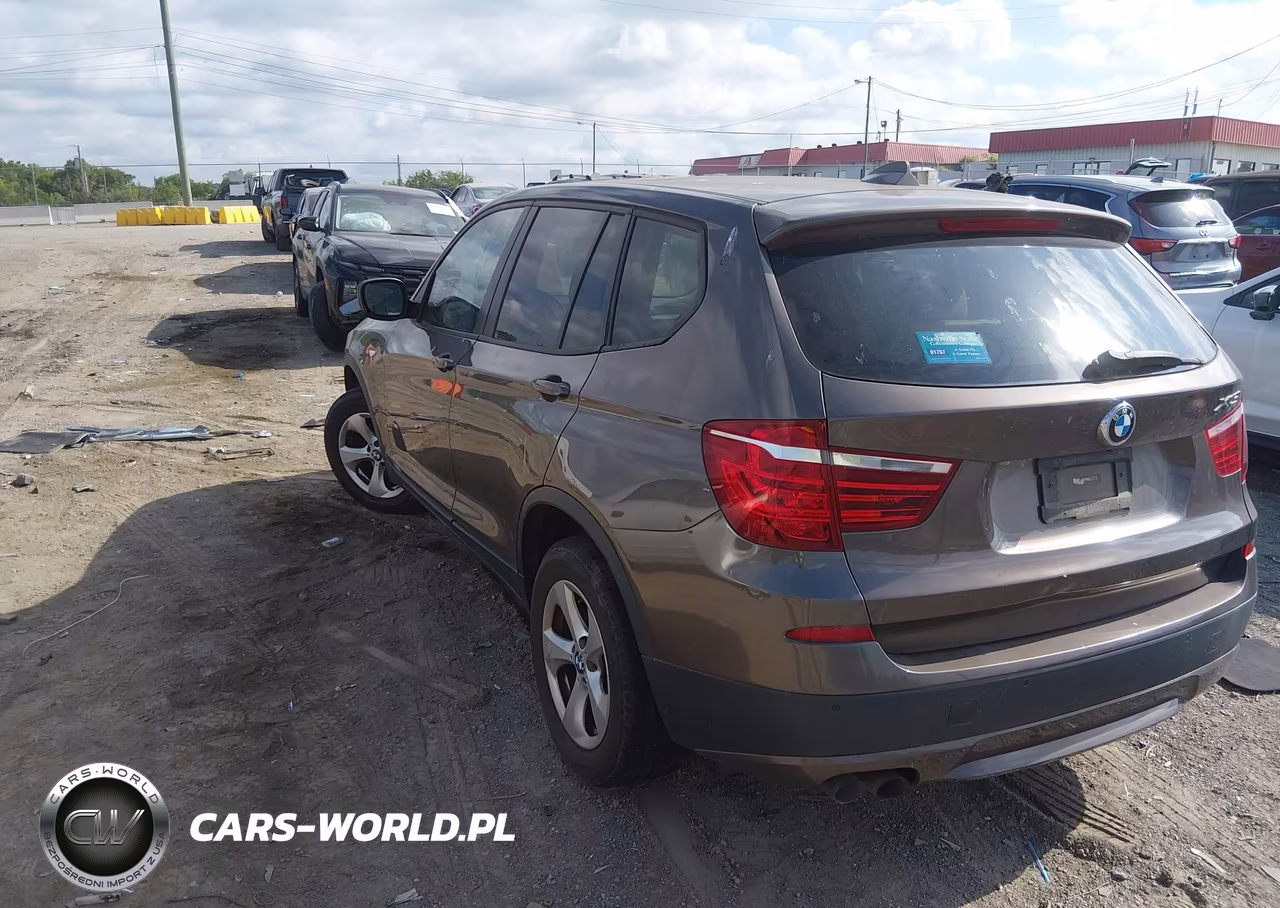 2011 BMW X3 xDrive28I VIN:5UXWX5C59BL709715 - 3