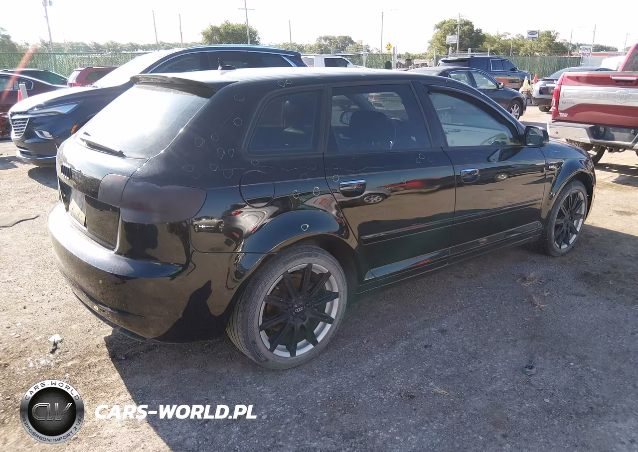 2011 Audi A3 2.0T Premium VIN:WAUKEAFM8BA009601 - 4