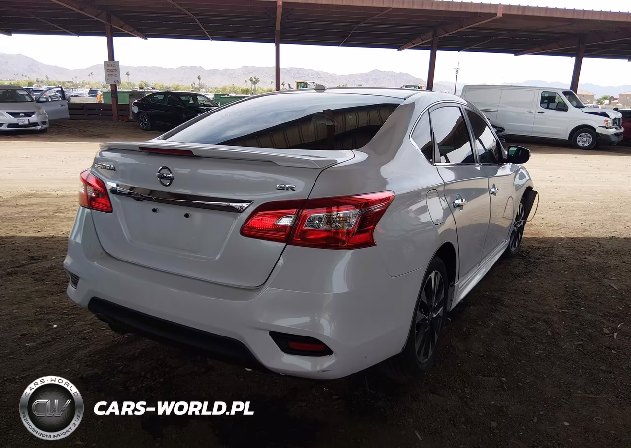 2016 Nissan Sentra Sr VIN:3N1AB7AP8GY261303 - 4