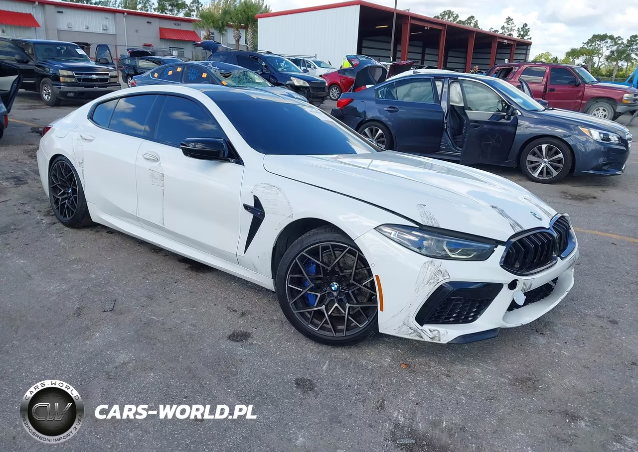 2022 BMW M8 Gran Coupe Competition – zdjęcie 1 z 17