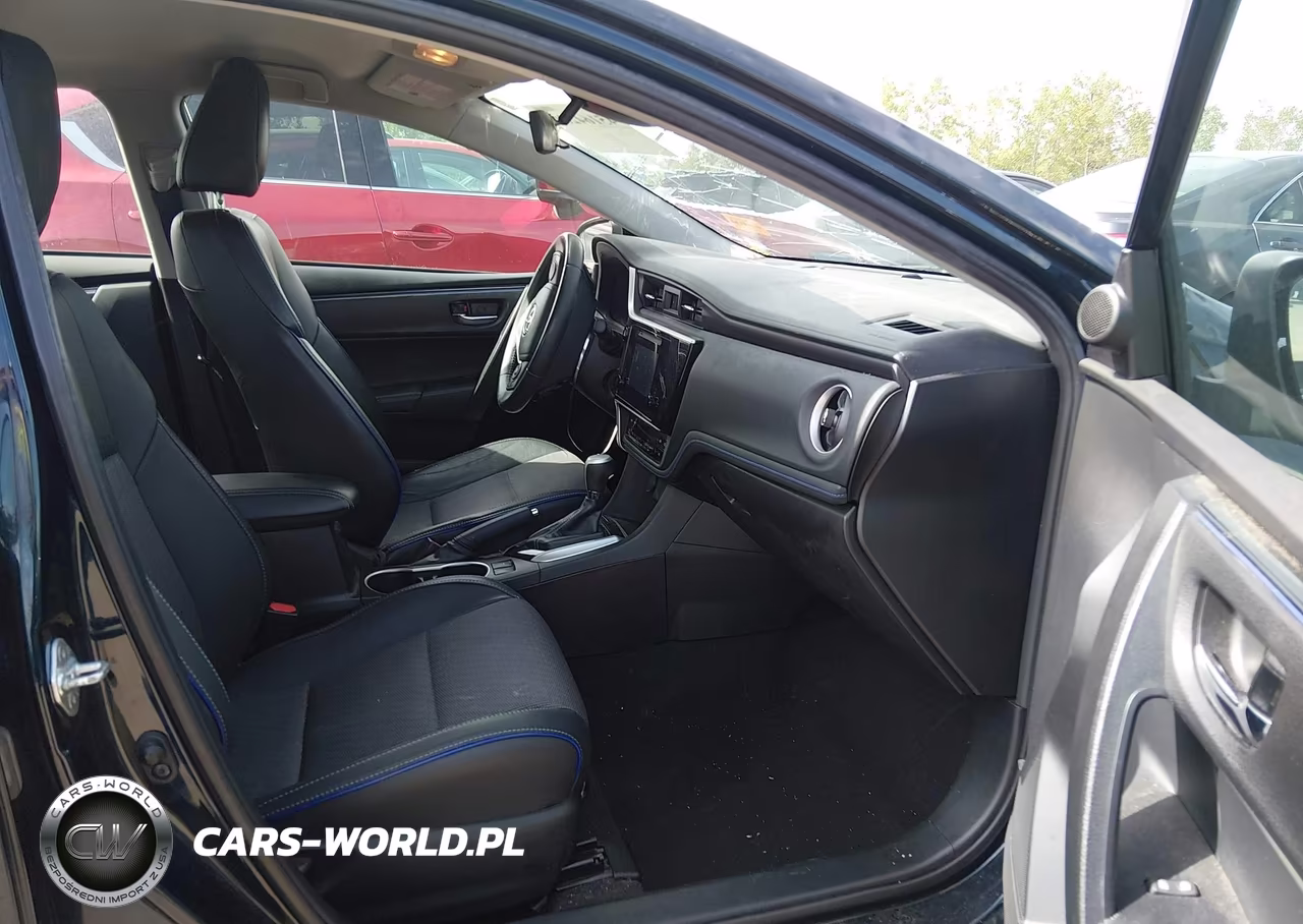 2018 Toyota Corolla Se VIN:2T1BURHE8JC073724 - 5