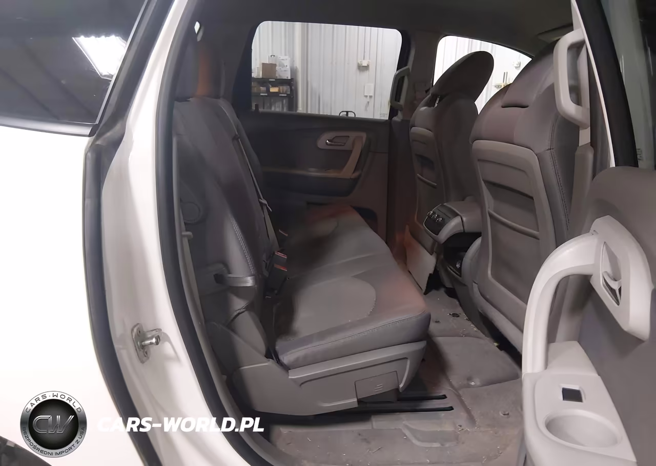 2012 Chevrolet Traverse Ls VIN:1GNKRFEDXCJ318579 - 8