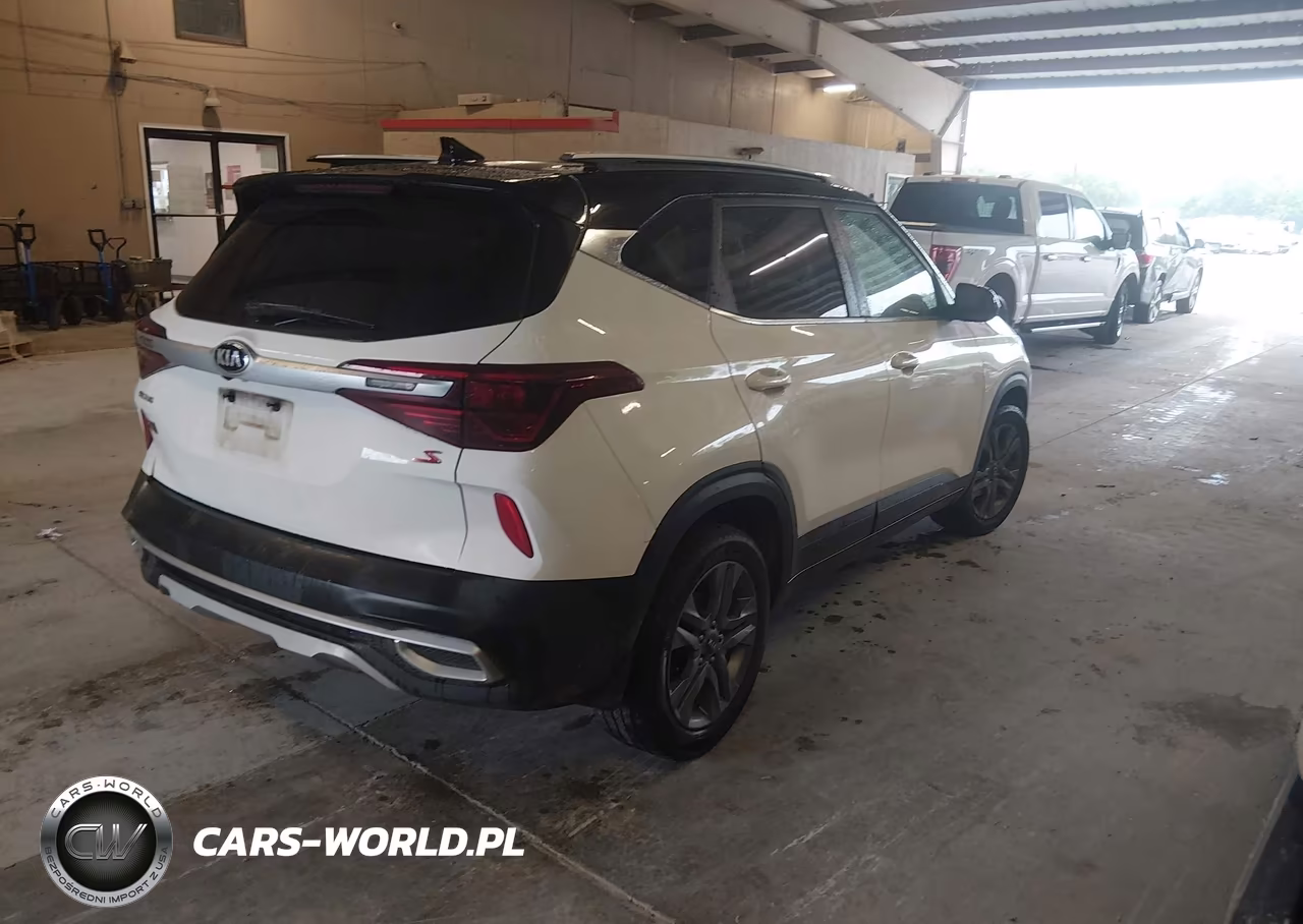 2021 Kia Seltos S VIN:KNDEU2AA9M7111897 - 4