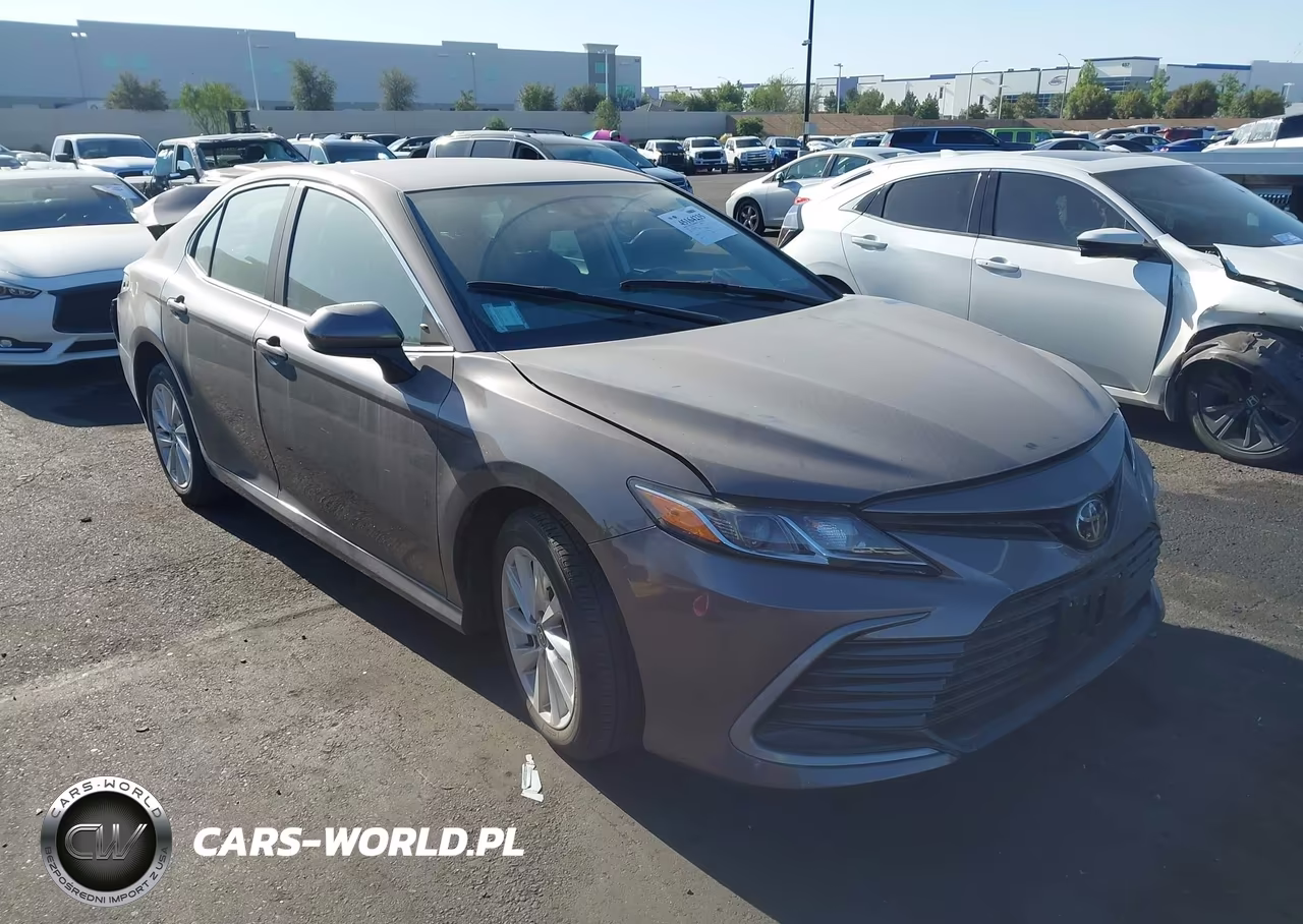 2024 Toyota Camry Le VIN:4T1C11AK7RU842786 - 13