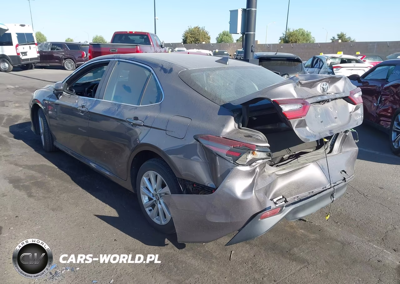 2024 Toyota Camry Le VIN:4T1C11AK7RU842786 - 3