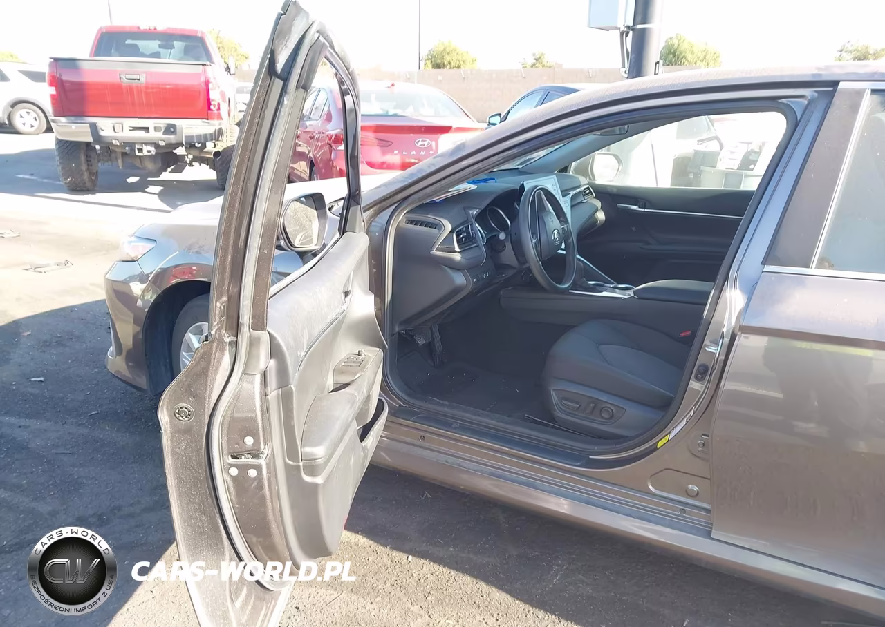 2024 Toyota Camry Le VIN:4T1C11AK7RU842786 - 5