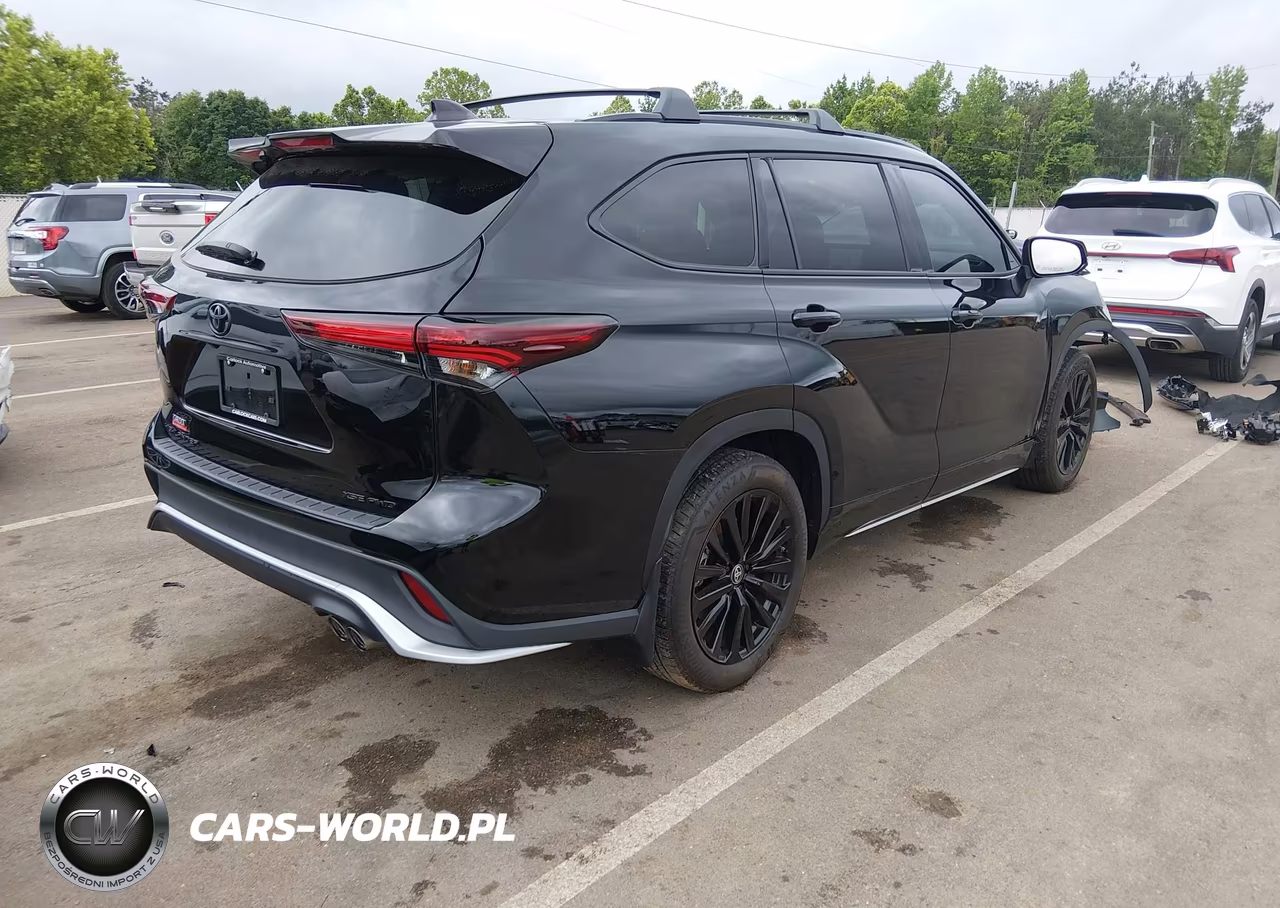 2025 Toyota Highlander Xse VIN:5TDKDRBH2SS581098 - 4