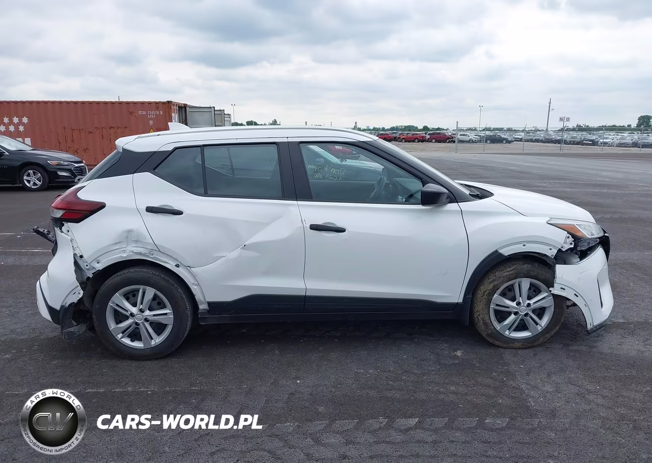 2025 Nissan Kicks Play S VIN:3N1CP5BVXSL478126 - 13