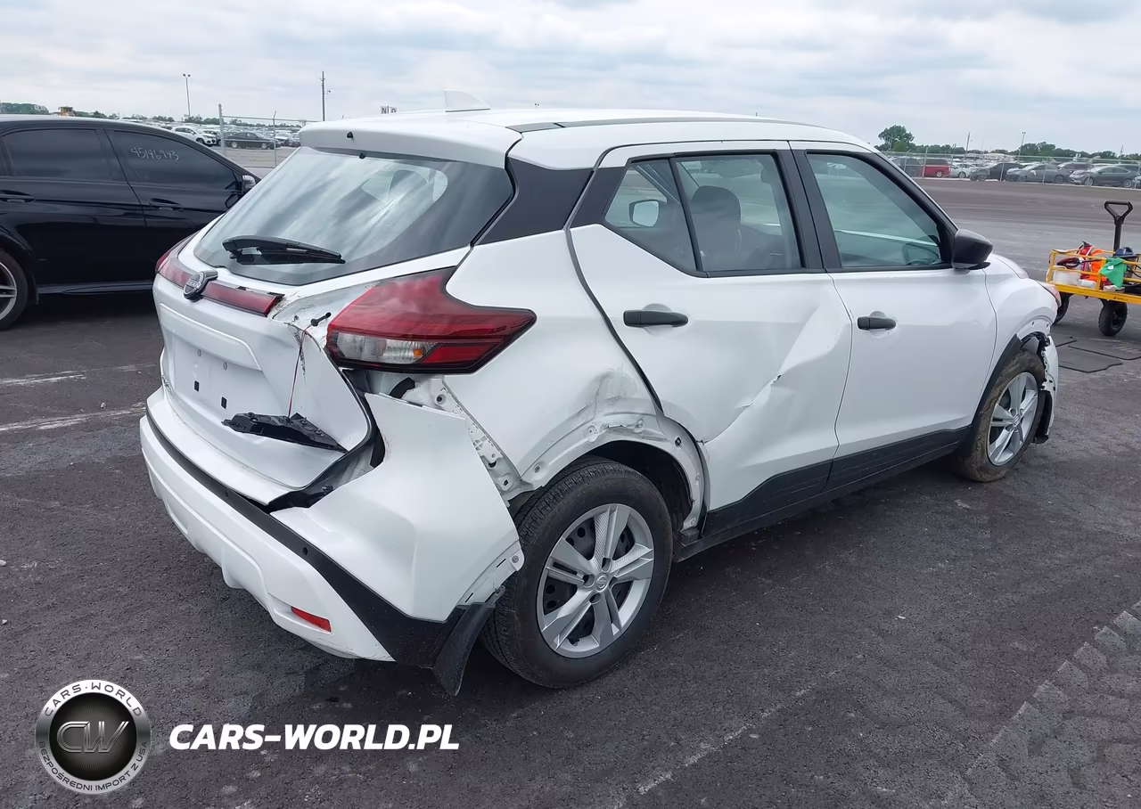 2025 Nissan Kicks Play S VIN:3N1CP5BVXSL478126 - 4