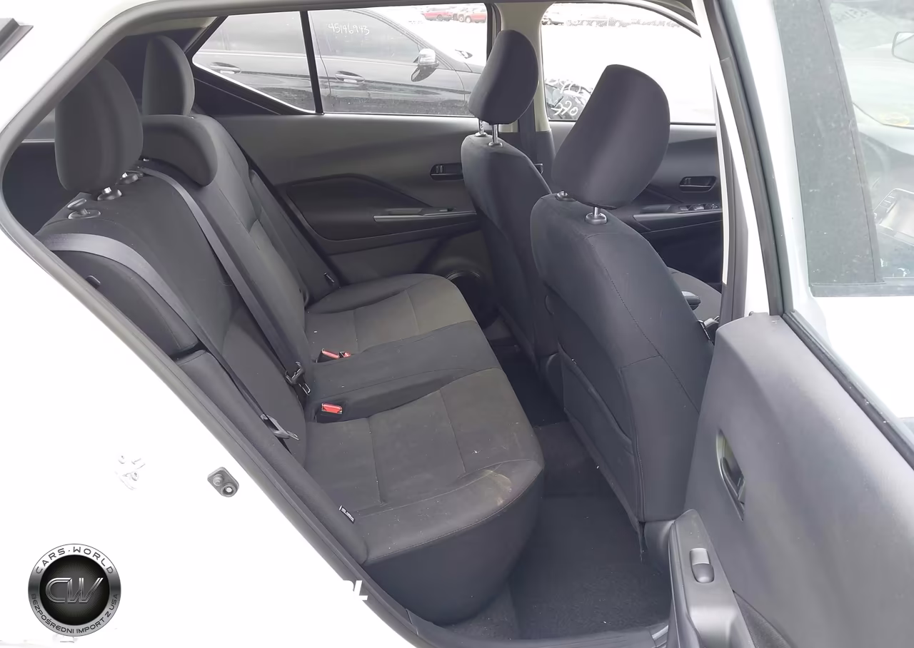 2025 Nissan Kicks Play S VIN:3N1CP5BVXSL478126 - 8