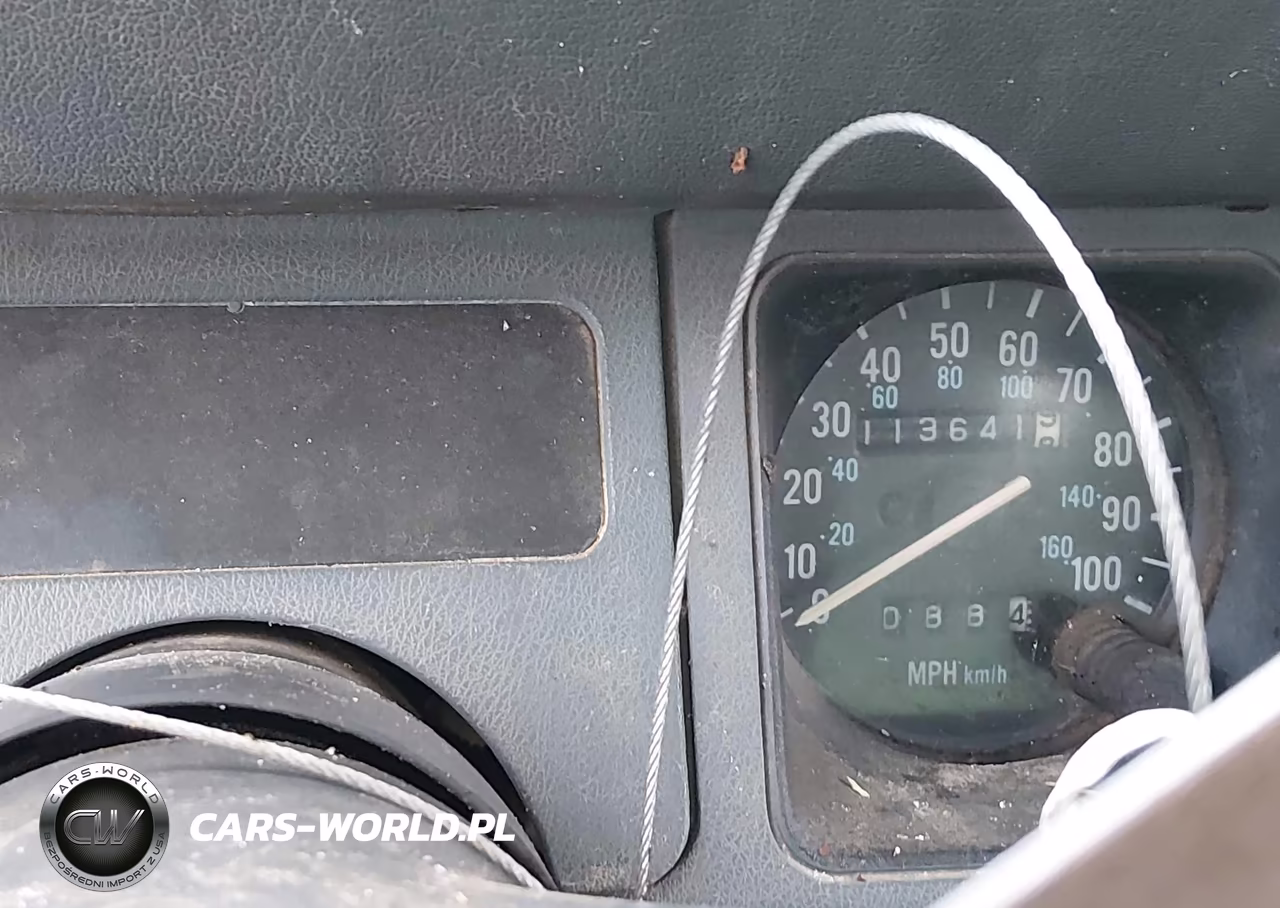 1990 Jeep Wrangler - Yj Islander VIN:2J4FY39T9LJ547935 - 7