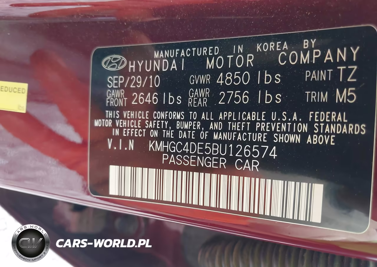 2011 Hyundai Genesis 3.8 VIN:KMHGC4DE5BU126574 - 9