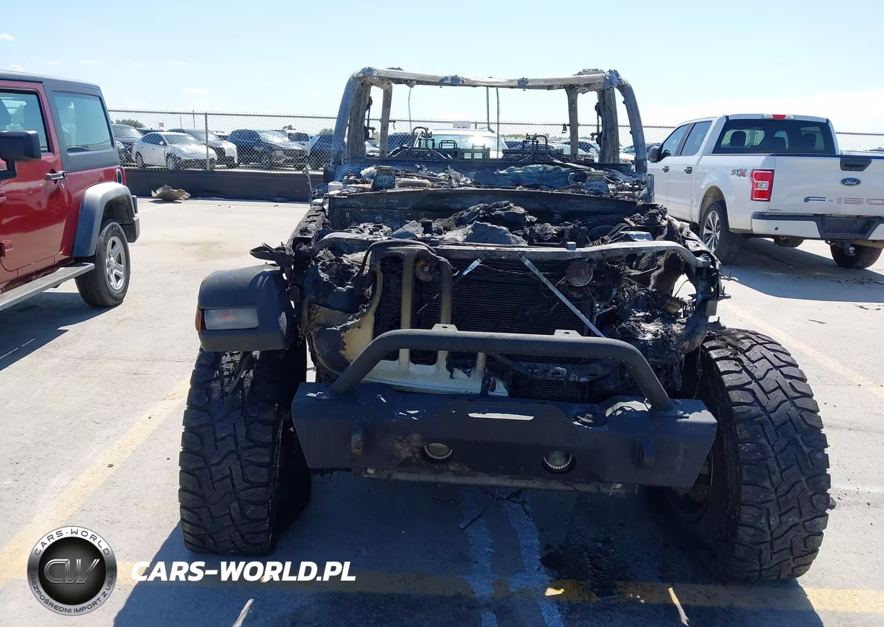 2020 Jeep Gladiator Sport S 4X4 VIN:1C6HJTAG1LL129064 - 6