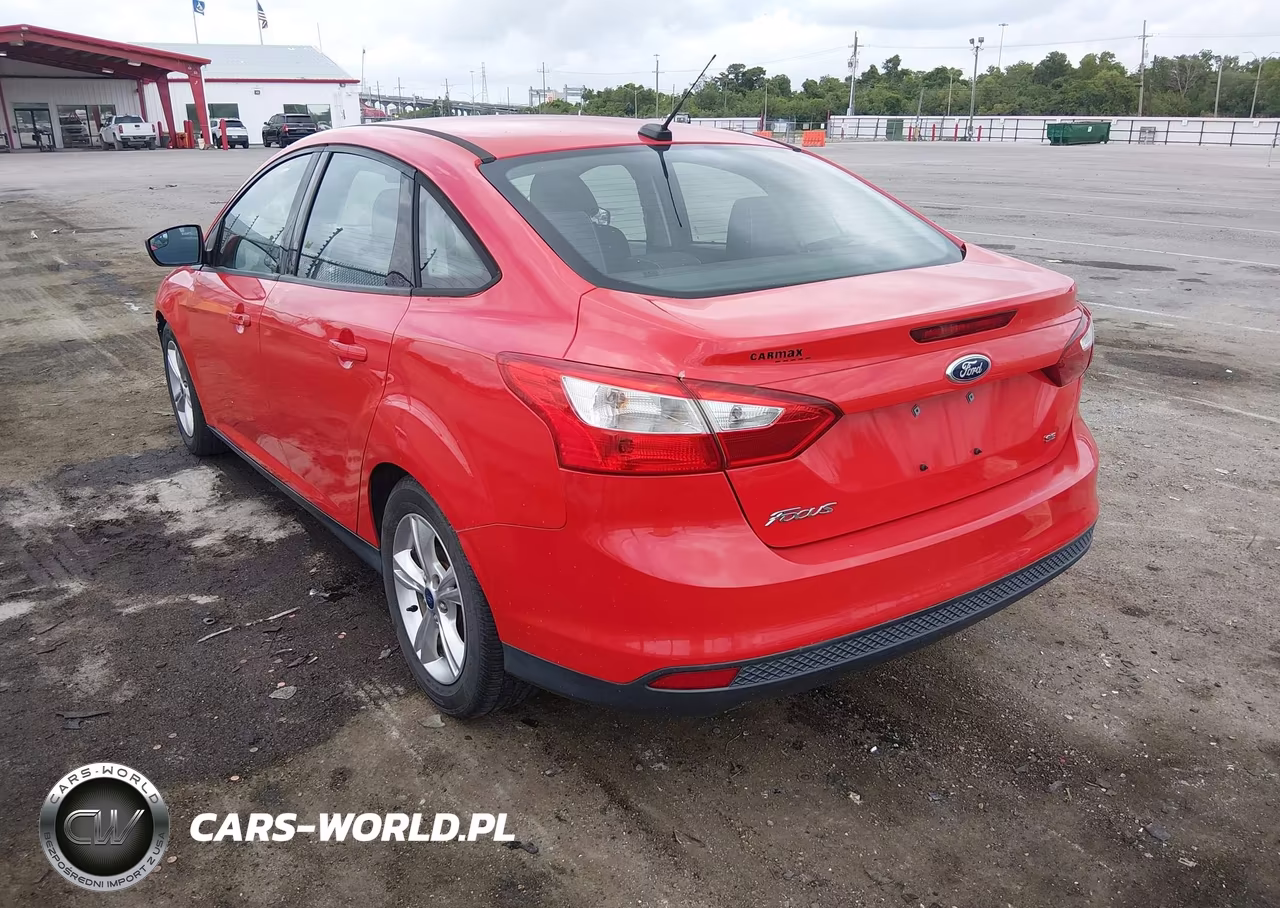 2014 Ford Focus Se VIN:1FADP3F29EL287941 - 3