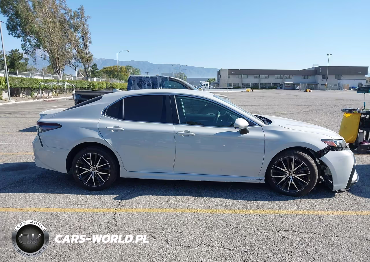 2022 Toyota Camry Se VIN:4T1G11AKXNU072899 - 13